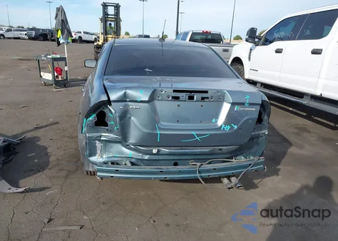 2012 Ford Fusion Hybrid z USA, uszkodzony, nr VIN 3FADP0L33CR206202